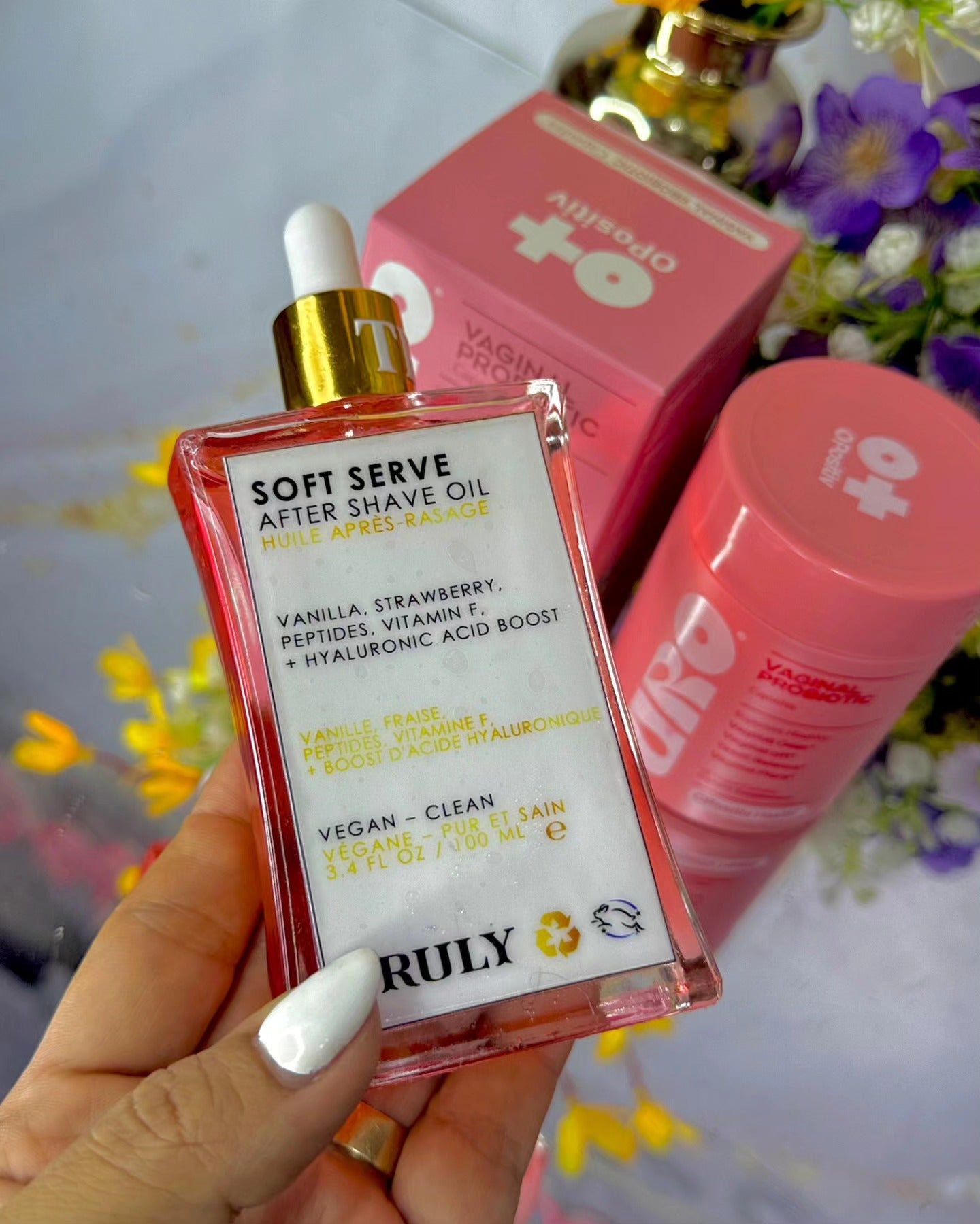 Combo TRULY + URO: Frescura, Suavidad + Equilibrio intimo en un solo kit.